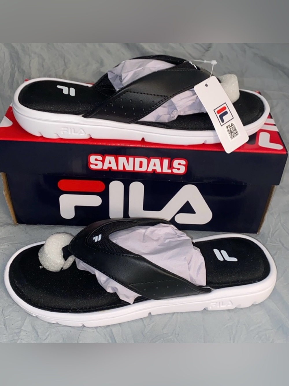 Fila Black and White Sandals women’s size 5